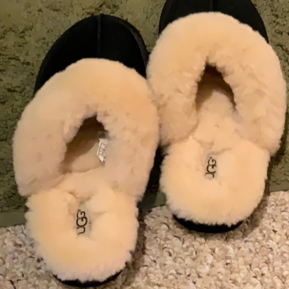 UGG Black and Cream Women's Slippers
